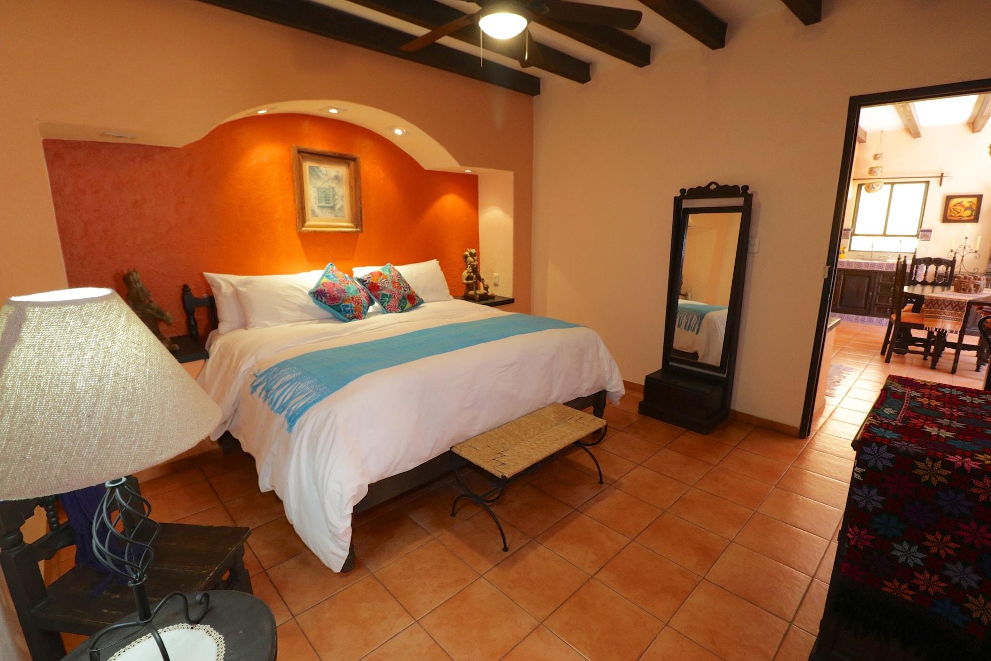 סאן מיגל דה אלנדה Casa Mia Suites מראה חיצוני תמונה