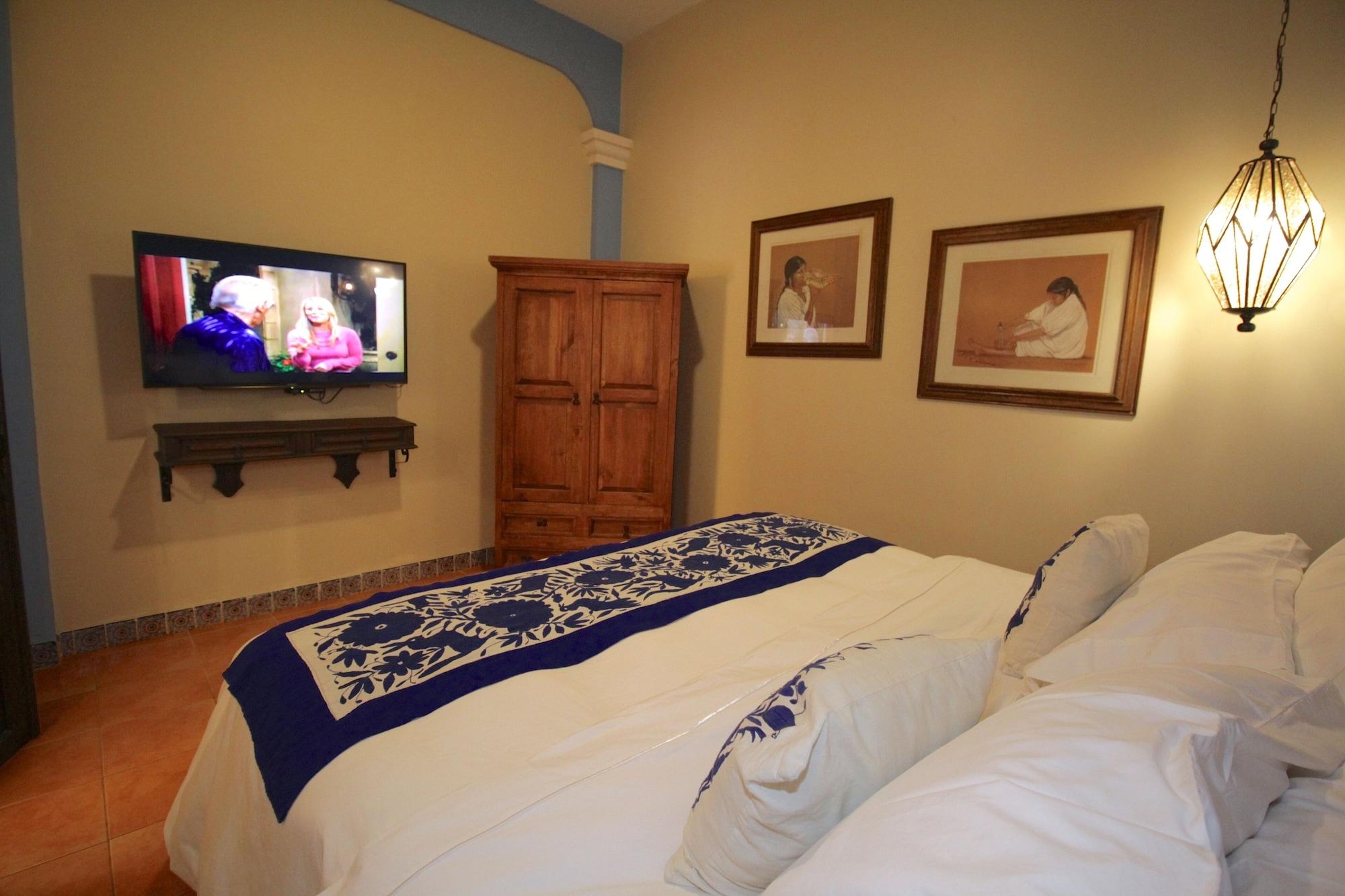 סאן מיגל דה אלנדה Casa Mia Suites מראה חיצוני תמונה