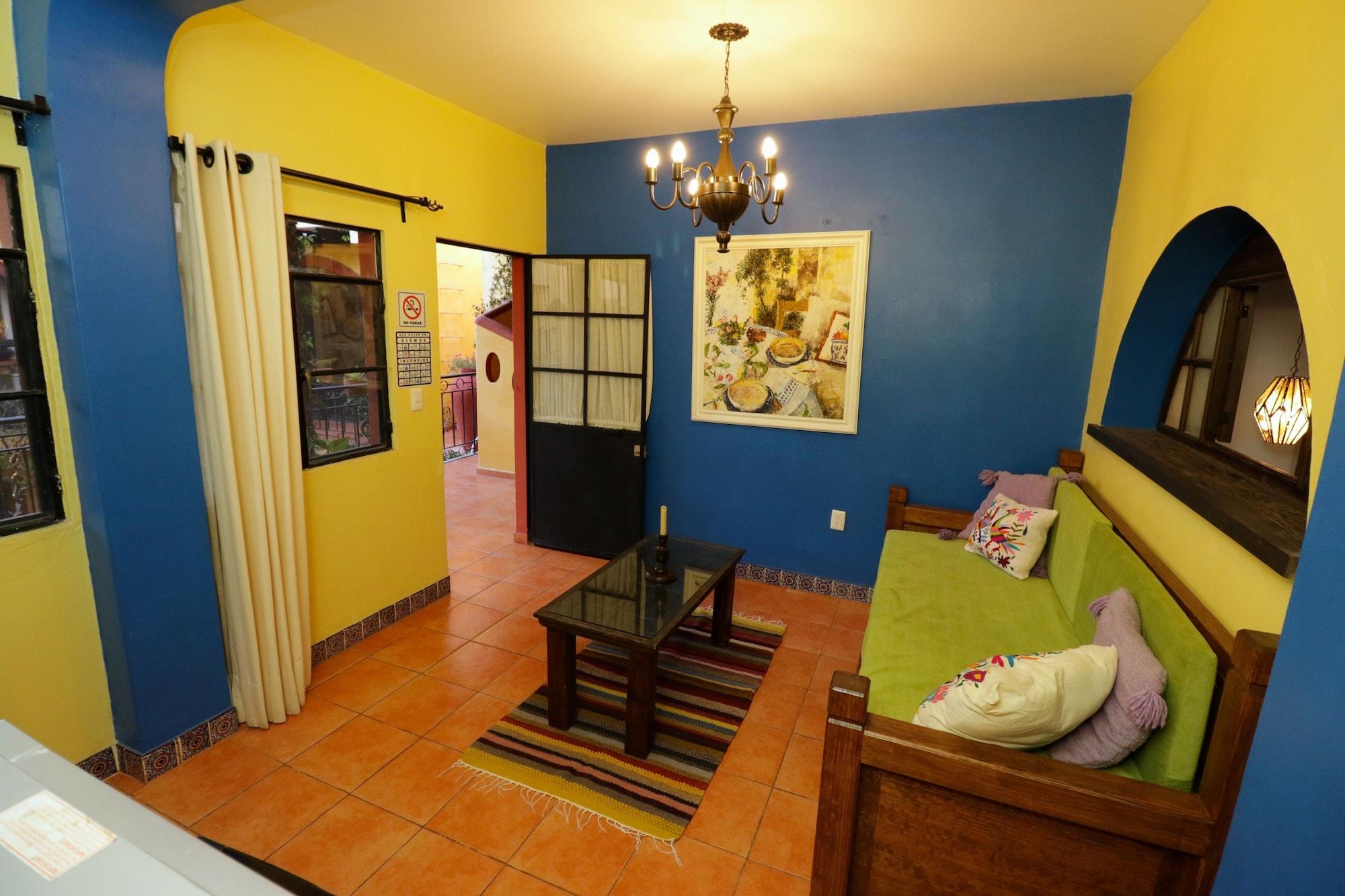 סאן מיגל דה אלנדה Casa Mia Suites מראה חיצוני תמונה